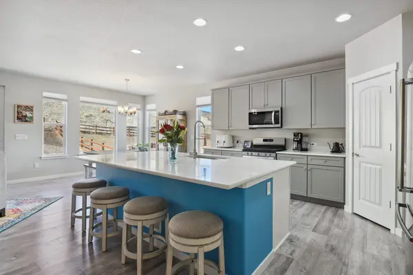 4526 Mesa Top Dr, Monument, CO 80132-7197
