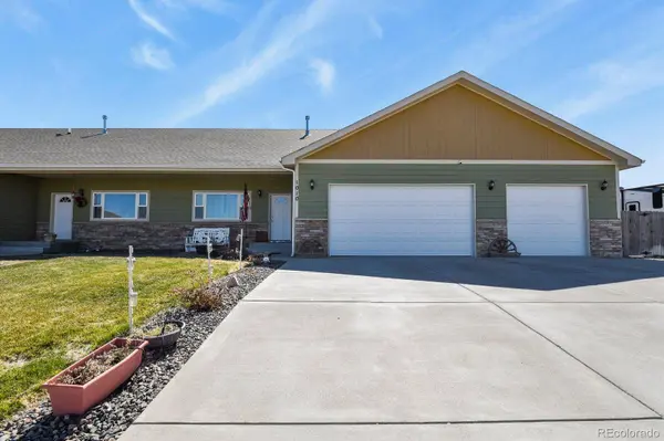 1010 Viewridge RD, Bennett, CO 80102