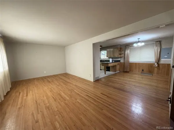 8188 Pecos WAY, Denver, CO 80221