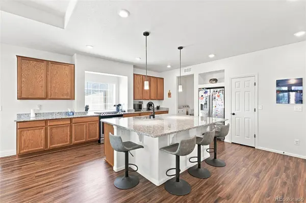 58 S Oak Hill CT, Aurora, CO 80018