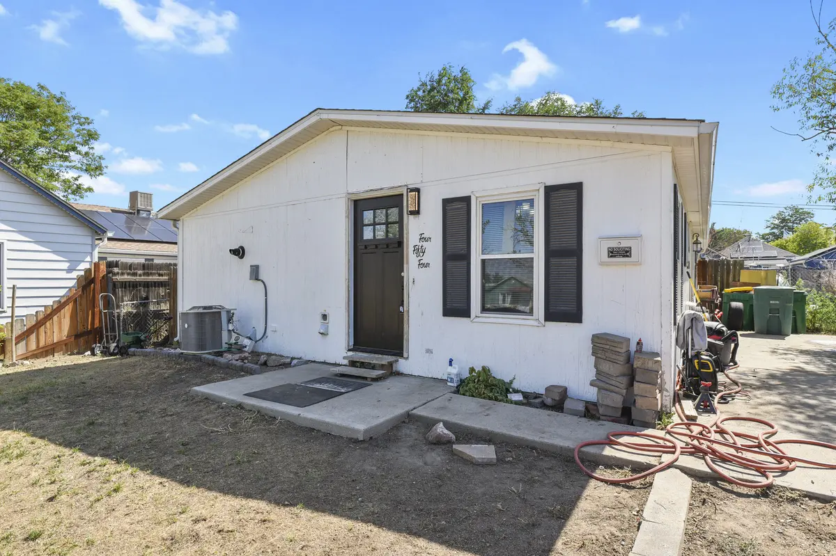 454 Birch St, Hudson, CO 80642-5043