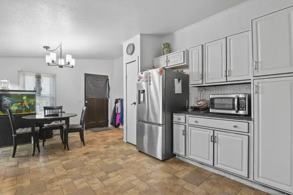 454 Birch St, Hudson, CO 80642-5043