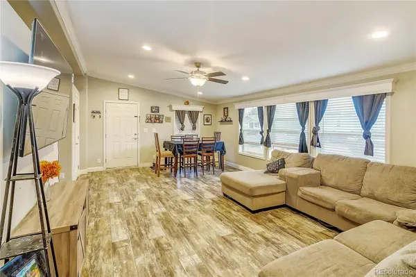 120 Juniper CIR, Log Lane Village, CO 80705