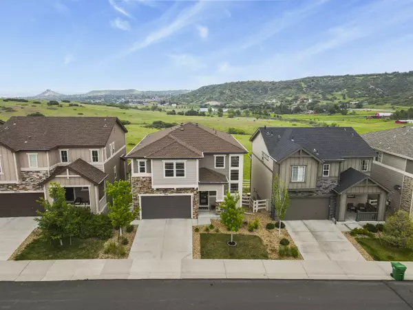 2549 Loon Cir, Castle Rock, CO 80104-7775