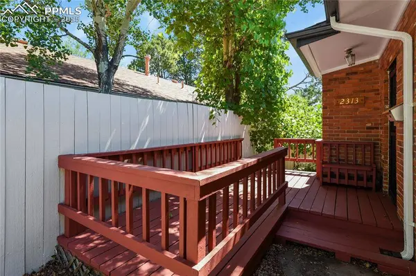 2313 Lockhaven DR, Colorado Springs, CO 80909