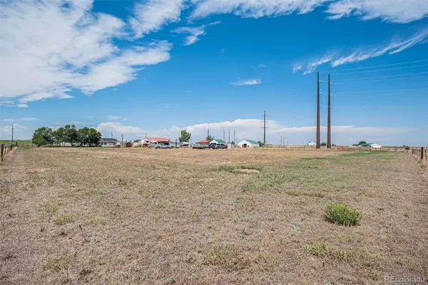 8260 County Road 39, Fort Lupton, CO 80621-9116