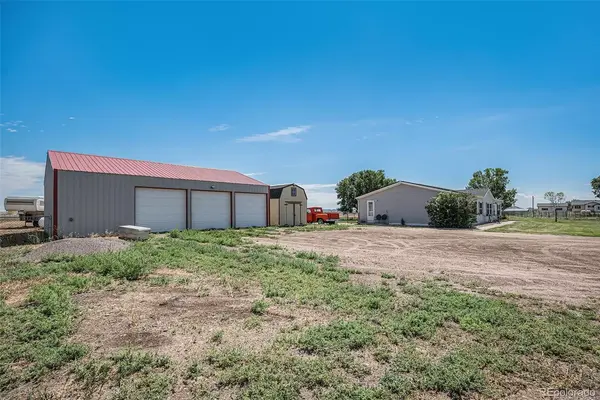 8260 County Road 39, Fort Lupton, CO 80621-9116