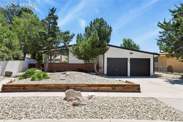 2313 Lockhaven DR, Colorado Springs, CO 80909