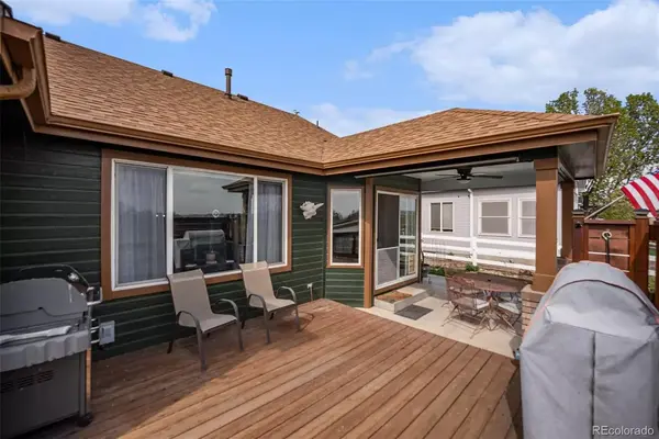 2190 Coyote Creek Dr, Fort Lupton, CO 80621-4622