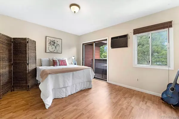 3050 W 32nd Ave, Denver, CO 80211-3201