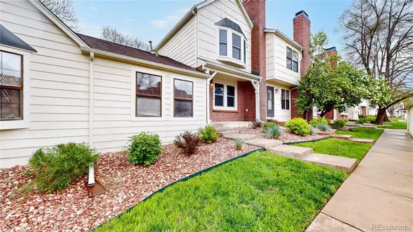 7682 S Steele ST, Centennial, CO 80122