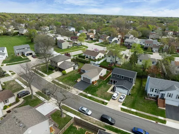 5045 Rochester Drive, Hoffman Estates, IL 60010