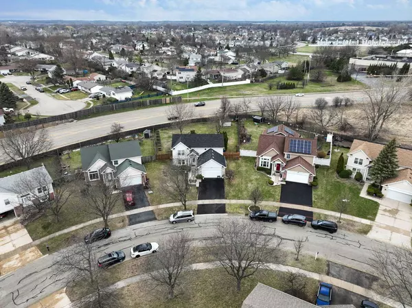 1947 Lucille Lane, Hanover Park, IL 60133