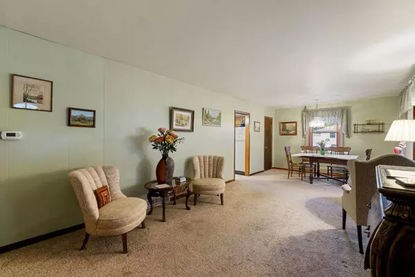 5116 W Shore Drive, Mchenry, IL 60050