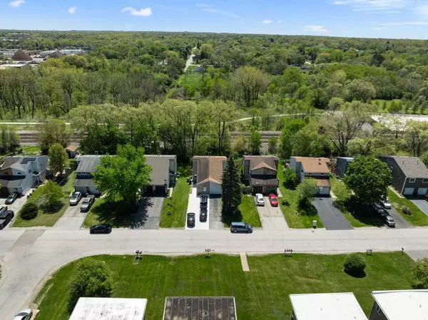 27W149 Cooley Avenue, Winfield, IL 60190