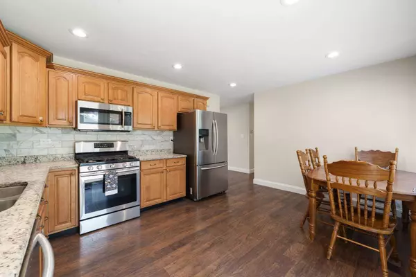 5755 S Bradley Court, Hanover Park, IL 60133