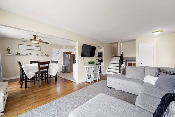 3837 Emerson Drive, Schiller Park, IL 60176