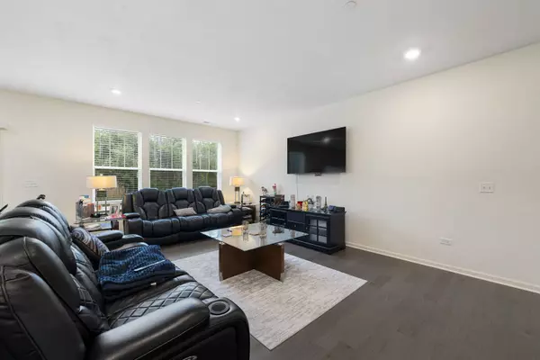 2666 Martini Street, Mundelein, IL 60060