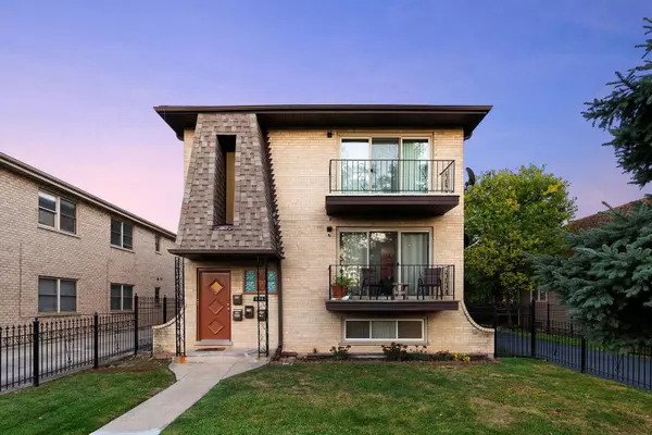 1941 N 19th Avenue #2, Melrose Park, IL 60160