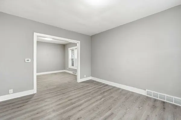 1217 N Harding Avenue, Chicago, IL 60651