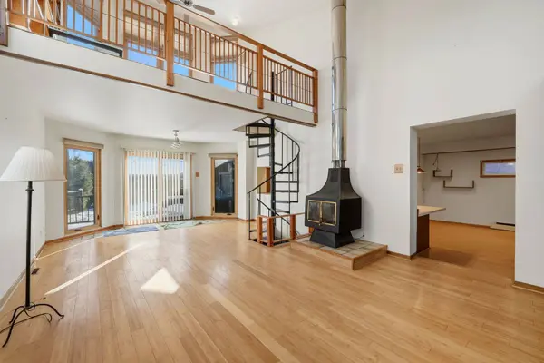 7731 W Farragut Avenue, Chicago, IL 60656