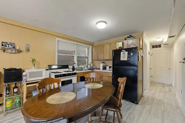 5706 N Saint Louis Avenue, Chicago, IL 60659