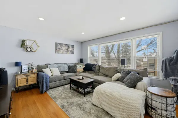 7519 W Fullerton Avenue #2S, Elmwood Park, IL 60707