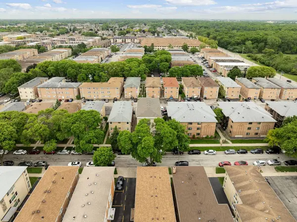 8729 W Summerdale Avenue, Chicago, IL 60656