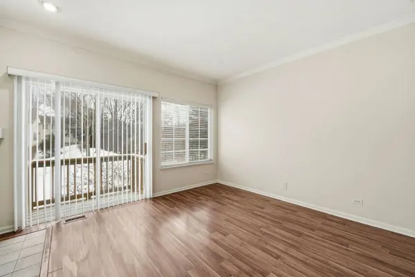 171 Monarch Drive, Streamwood, IL 60107