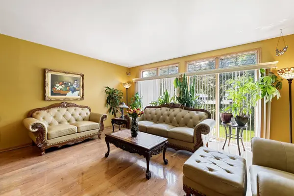 5121 Deblin Lane, Oak Lawn, IL 60453