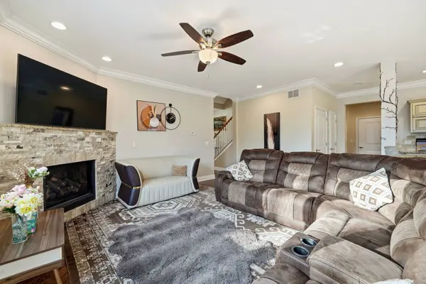 388 Preserve Lane, Wood Dale, IL 60191