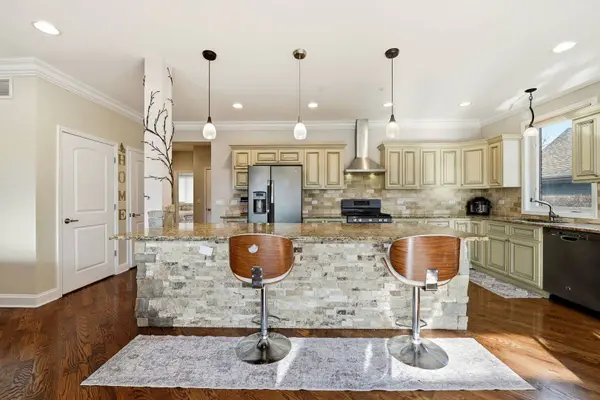 388 Preserve Lane, Wood Dale, IL 60191