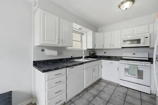 3416 N Oriole Avenue, Chicago, IL 60634