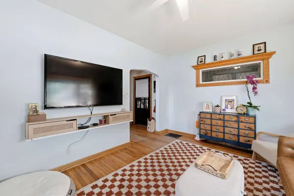 4133 Joliet Avenue, Lyons, IL 60534