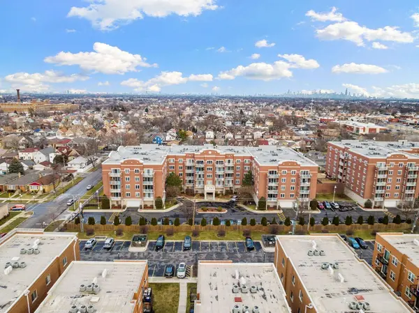 6559 W George ST #309, Chicago, IL 60634