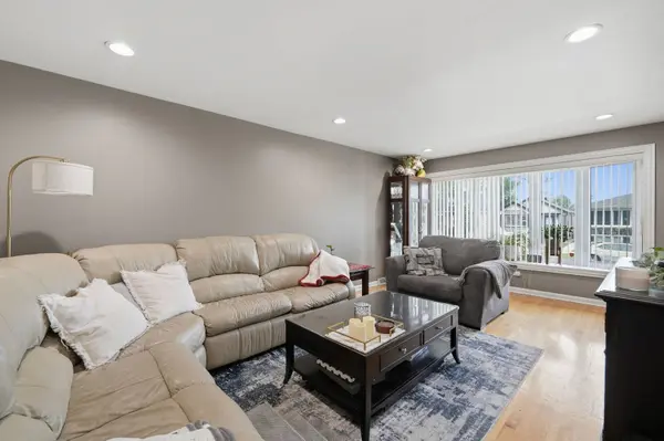 3349 N Osage AVE, Chicago, IL 60634