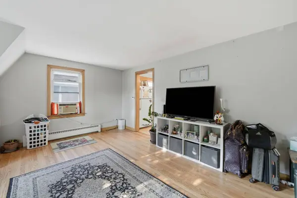 4923 N Mason AVE, Chicago, IL 60630