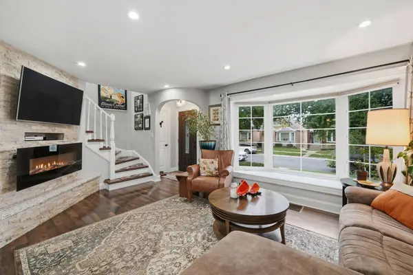 5046 N Rutherford AVE, Chicago, IL 60656