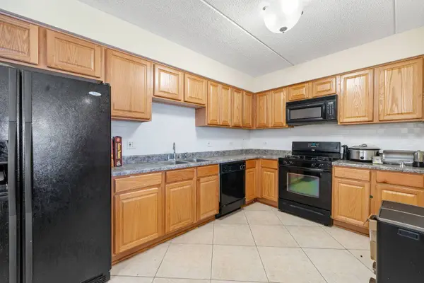 6559 W George ST #311, Chicago, IL 60634