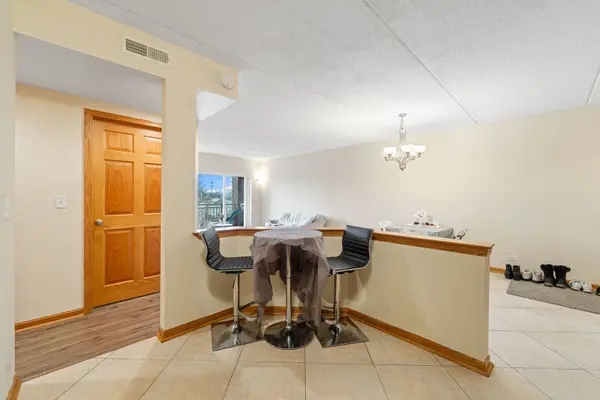 6559 W George ST #311, Chicago, IL 60634
