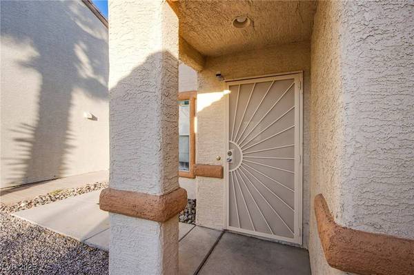 320 Ellen Marie DR, Las Vegas, NV 89110