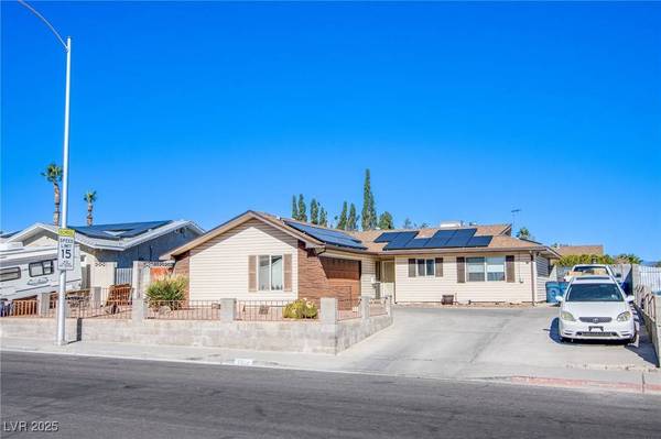 7024 Pinedale AVE, Las Vegas, NV 89145