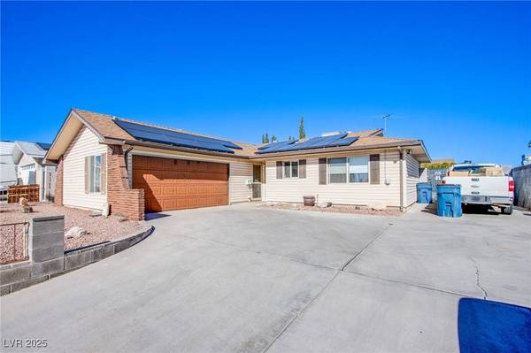 7024 Pinedale AVE, Las Vegas, NV 89145