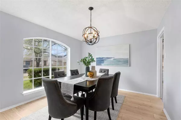 901 Clinton Drive, Plano, TX 75075