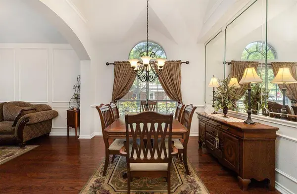 7802 Stonehaven Lane, Rowlett, TX 75089