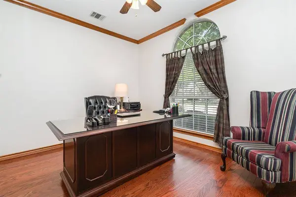 7802 Stonehaven Lane, Rowlett, TX 75089