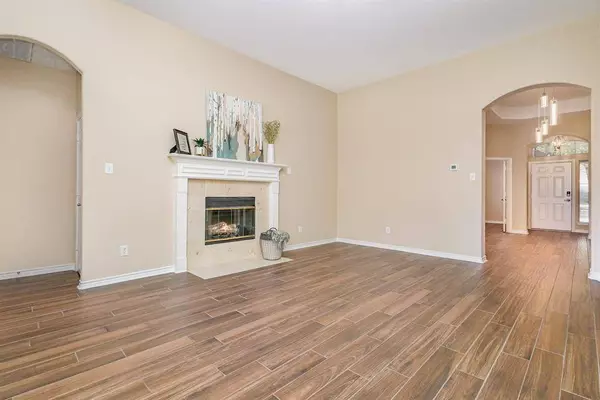 10006 Turrey Pines, Rowlett, TX 75089