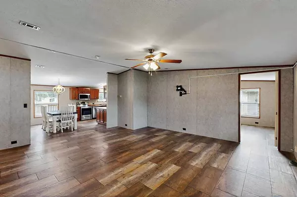 10911 Private Road 3746 #Y, Wills Point, TX 75169