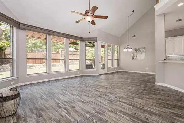 4409 Ridgecove Drive, Rowlett, TX 75088