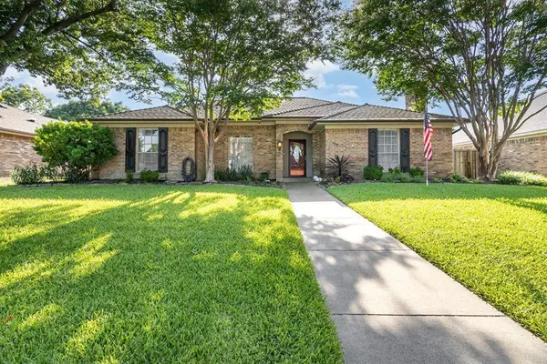 708 Mount Vernon Drive, Richardson, TX 75081
